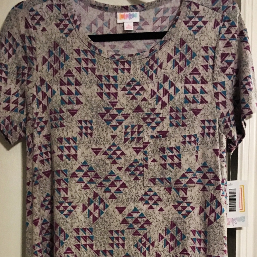 LuLaRoe NWT M Aztec Print Carly